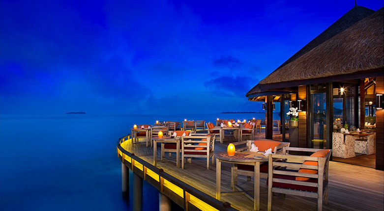 马尔代夫玛娜法鲁岛餐厅